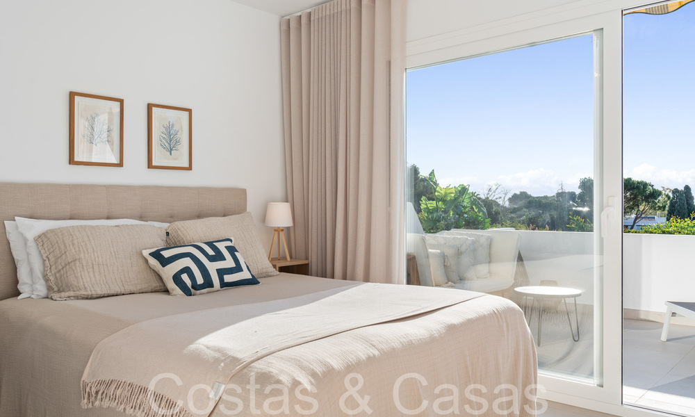 Recently renovated townhouse in a gated complex for sale, adjacent to the golf course in Nueva Andalucia, Marbella 65215