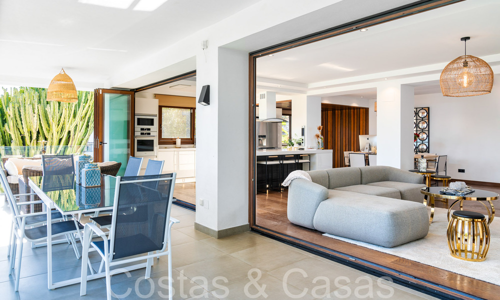 Spacious, contemporary luxury villa for sale in a popular residential area in Nueva Andalucia, Marbella 65014