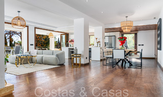Spacious, contemporary luxury villa for sale in a popular residential area in Nueva Andalucia, Marbella 65019 