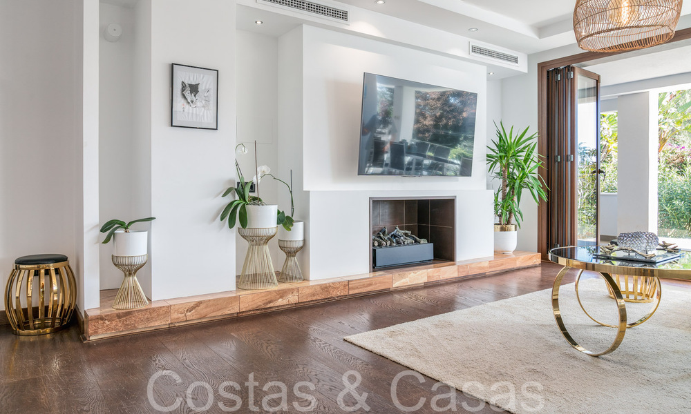 Spacious, contemporary luxury villa for sale in a popular residential area in Nueva Andalucia, Marbella 65022