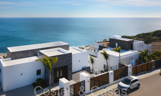 Luxurious villa with modern architectural style and breathtaking sea views for sale in Manilva, Costa del Sol 64986 