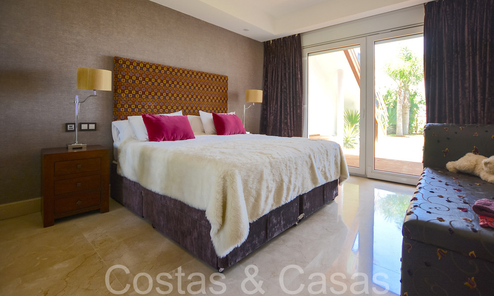 Luxurious villa with modern architectural style and breathtaking sea views for sale in Manilva, Costa del Sol 64988