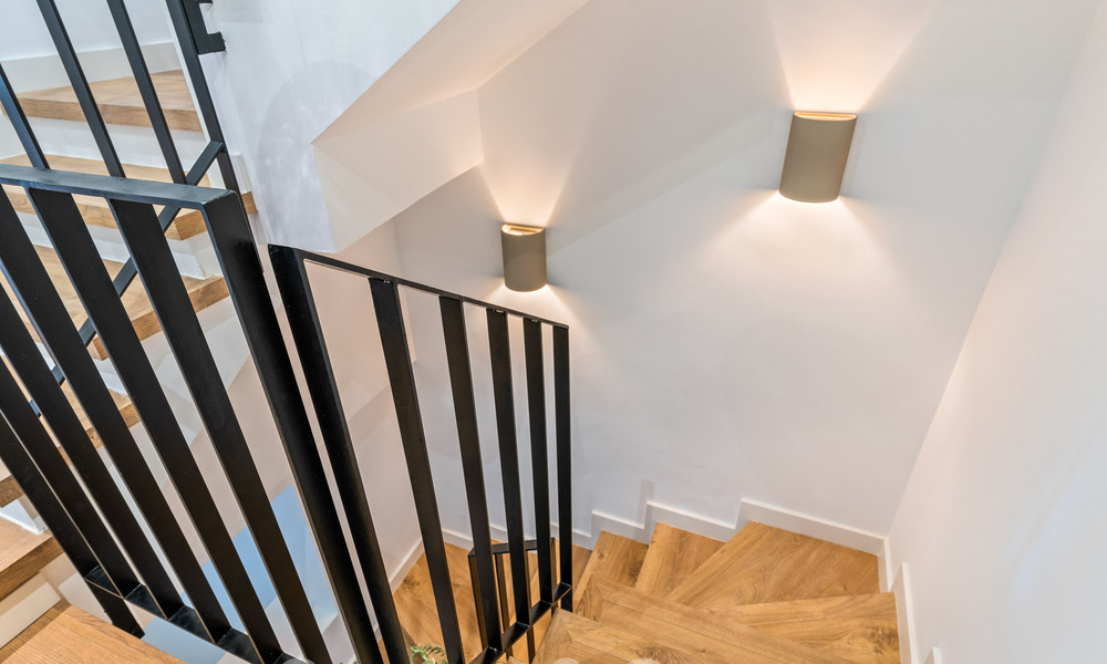 Luxuriously renovated terraced house for sale with spacious terrace and views of the golf course in La Quinta golf resort, Benahavis - Marbella 64656