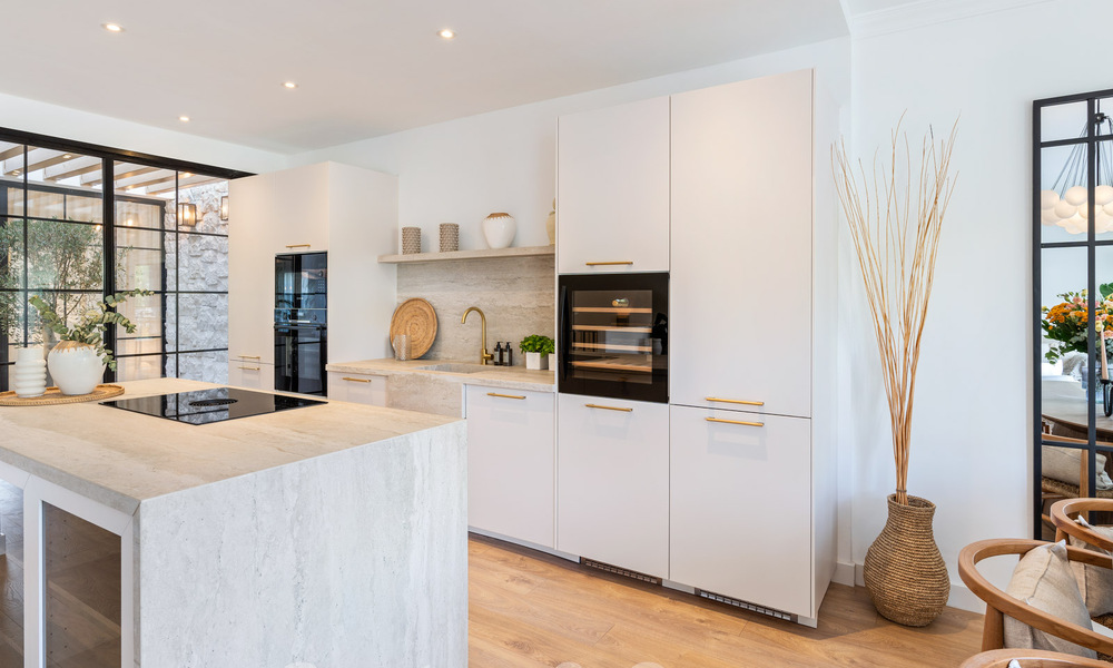 Luxuriously renovated terraced house for sale with spacious terrace and views of the golf course in La Quinta golf resort, Benahavis - Marbella 64668