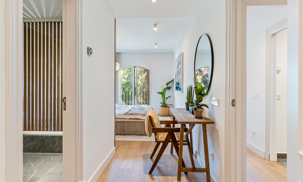 Luxuriously renovated terraced house for sale with spacious terrace and views of the golf course in La Quinta golf resort, Benahavis - Marbella 64687