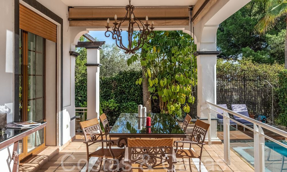 Parkside, traditional Spanish luxury villa for sale within walking distance of the beach in the centre of Marbella 65436