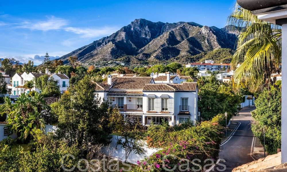 Parkside, traditional Spanish luxury villa for sale within walking distance of the beach in the centre of Marbella 65453