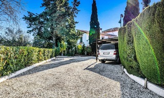 Rustic villa for sale on a spacious plot on the New Golden Mile between Marbella and Estepona 65595 