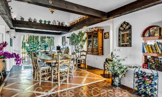 Rustic villa for sale on a spacious plot on the New Golden Mile between Marbella and Estepona 65601 