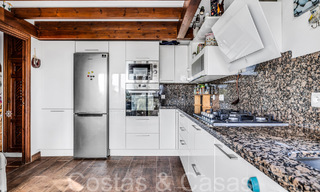 Rustic villa for sale on a spacious plot on the New Golden Mile between Marbella and Estepona 65608 