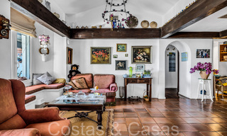 Rustic villa for sale on a spacious plot on the New Golden Mile between Marbella and Estepona 65625 