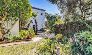 Rustic villa for sale on a spacious plot on the New Golden Mile between Marbella and Estepona 65642 