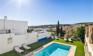 Spacious villa in Mediterranean architectural style for sale near Estepona centre 65650 