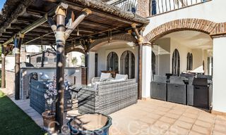 Spacious villa in Mediterranean architectural style for sale near Estepona centre 65667 