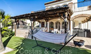 Spacious villa in Mediterranean architectural style for sale near Estepona centre 65668 