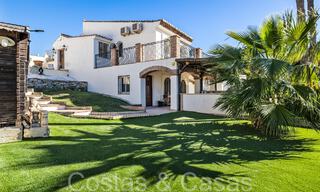 Spacious villa in Mediterranean architectural style for sale near Estepona centre 65676 