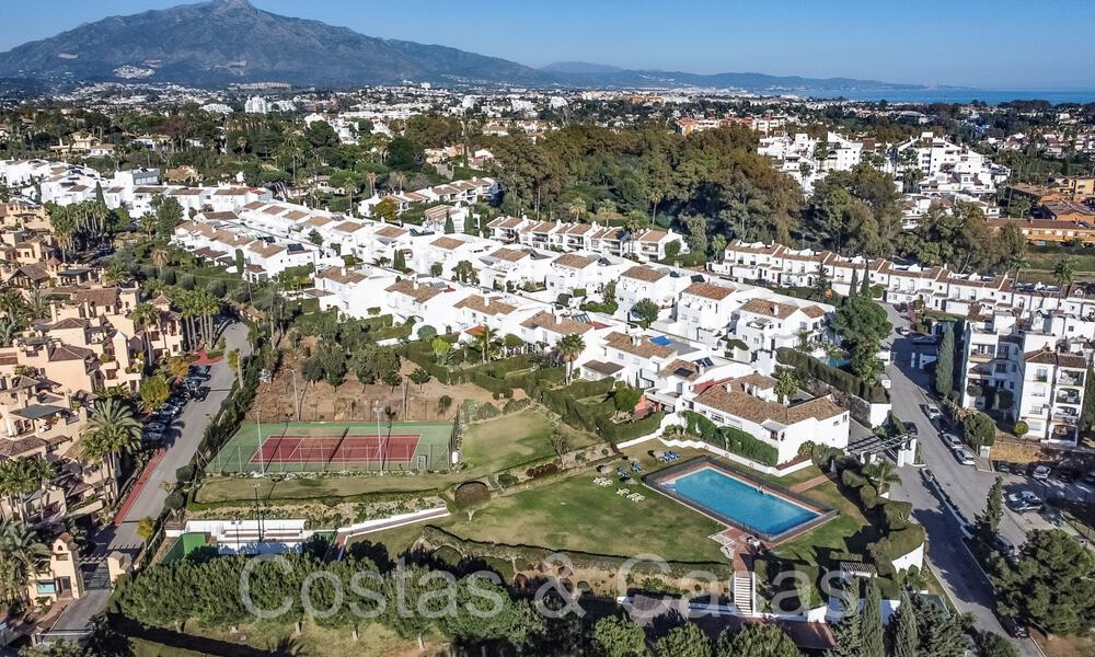 Modern renovated townhouse for sale on the New Golden Mile between Marbella and Estepona 65766