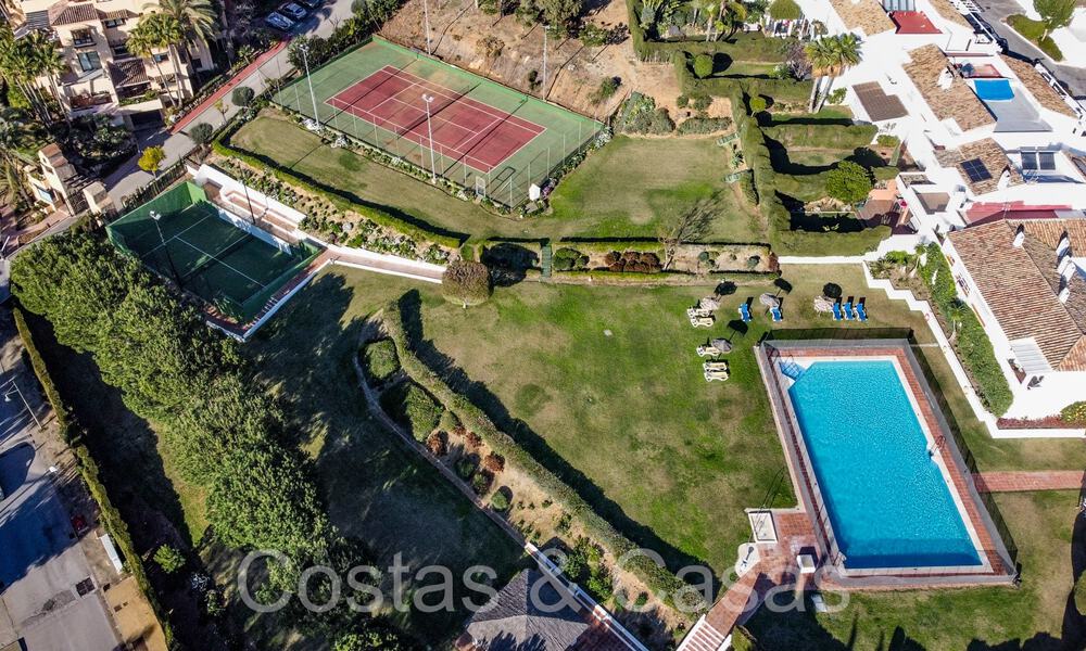 Modern renovated townhouse for sale on the New Golden Mile between Marbella and Estepona 65768