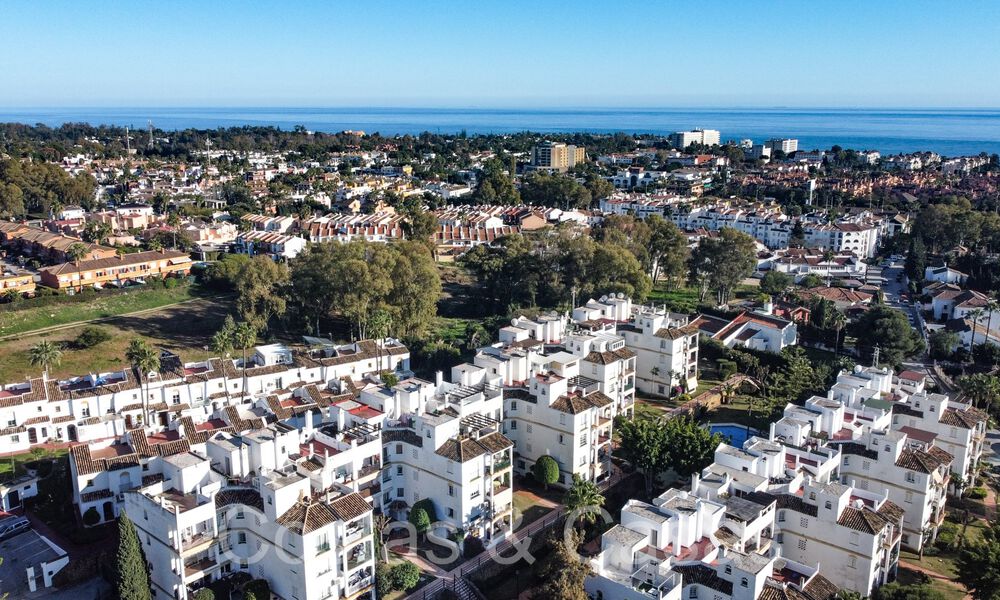 Modern renovated townhouse for sale on the New Golden Mile between Marbella and Estepona 65769