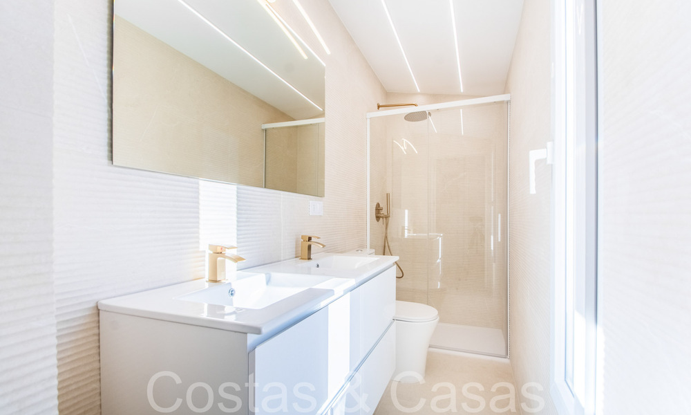 Contemporary renovated house with beautiful sea views for sale in Riviera del Sol, Mijas, Costa del Sol 65832