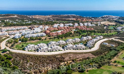 New build apartments with avant-garde design for sale, front line golf in Casares, Costa del Sol 65350