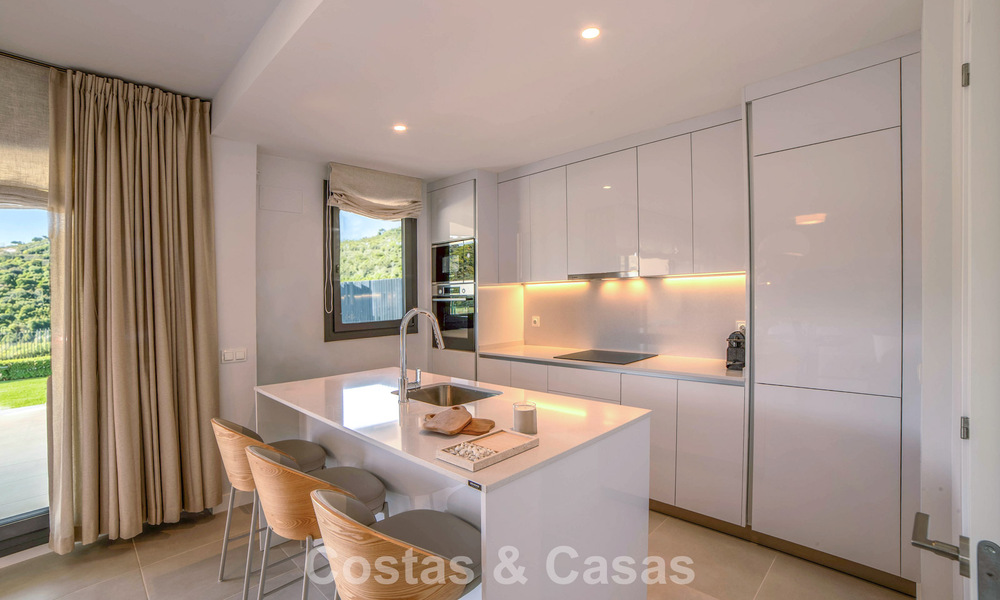 New build apartments with avant-garde design for sale, front line golf in Casares, Costa del Sol 798998