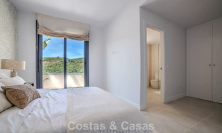 New build apartments with avant-garde design for sale, front line golf in Casares, Costa del Sol 799025 
