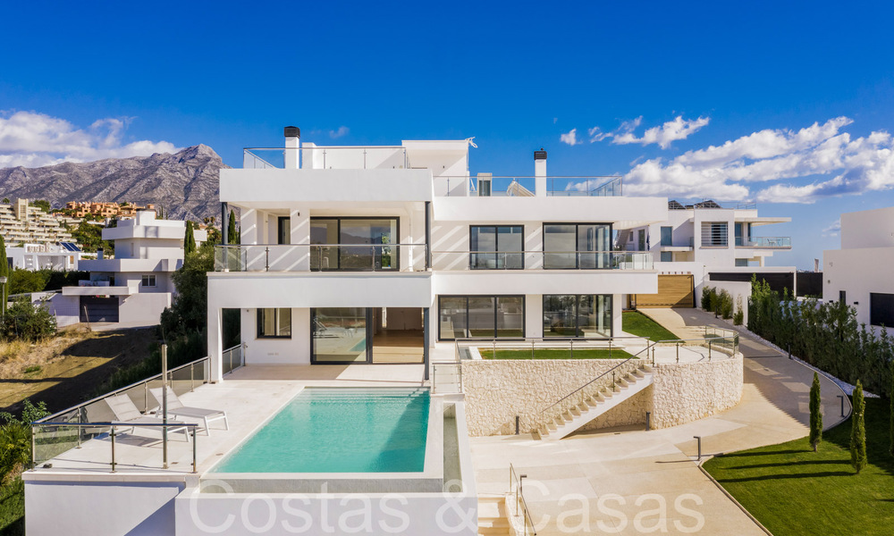 New villa with modern architectural style for sale in Nueva Andalucia's golf valley, Marbella 65917