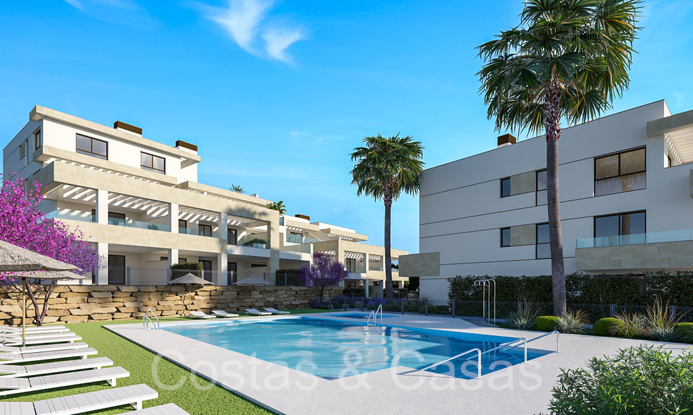 Contemporary new-build apartments for sale within walking distance of the beach and sea views, near Estepona centre 65556