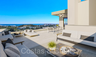 Contemporary new-build apartments for sale within walking distance of the beach and sea views, near Estepona centre 65563 