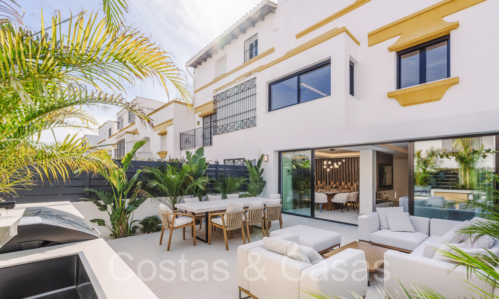 Beautifully renovated townhouse for sale on Marbella's Golden Mile 65772