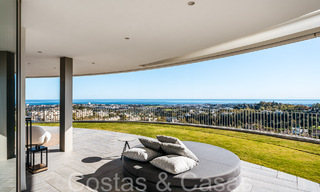 Magnificent apartment with private garden for sale in a boutique complex in Benahavis - Marbella 65853 