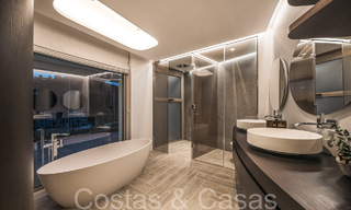 Magnificent apartment with private garden for sale in a boutique complex in Benahavis - Marbella 65855 