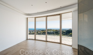 First class apartment with phenomenal sea views for sale in Benahavis - Marbella 65873 