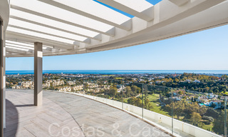 Exclusive innovative penthouse with panoramic sea, golf and mountain views for sale in Benahavis - Marbella 65885 