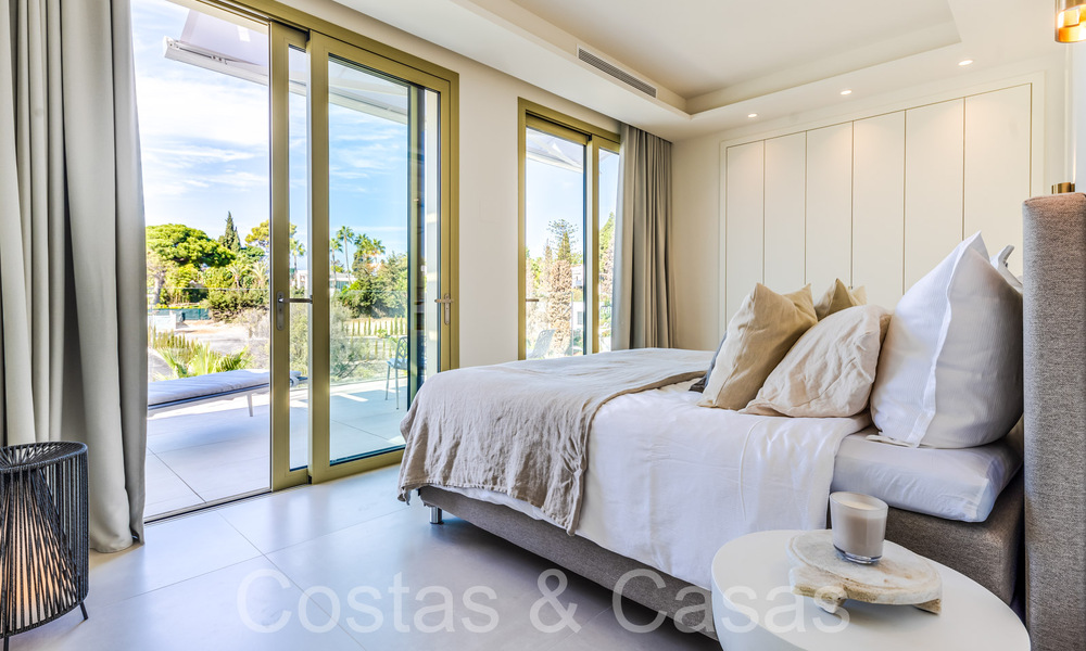 Ultra luxurious penthouse with private pool for sale in the centre of Marbella's Golden Mile 66138
