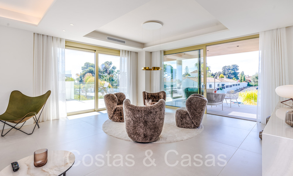 Ultra luxurious penthouse with private pool for sale in the centre of Marbella's Golden Mile 66167