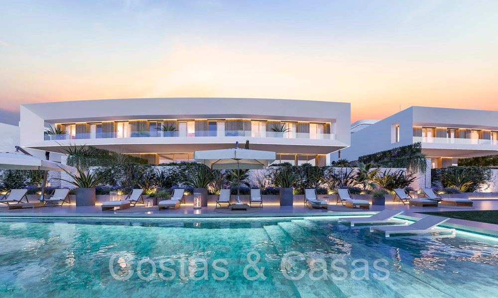 Modern, new semi-detached homes for sale in a boutique complex, on the New Golden Mile between Marbella and Estepona 66242