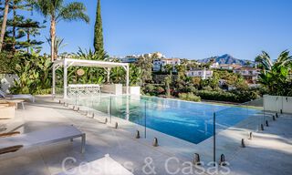 Spacious, high-quality luxury villa for sale a stone's throw from the golf course in Marbella - Benahavis 66186 