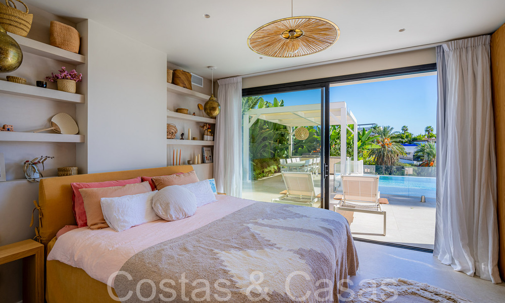 Spacious, high-quality luxury villa for sale a stone's throw from the golf course in Marbella - Benahavis 66197