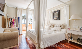 Andalusian villa for sale right on the beach, on the New Golden Mile between Marbella and Estepona 66266 