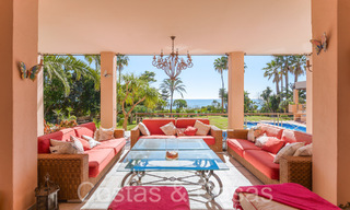 Andalusian villa for sale right on the beach, on the New Golden Mile between Marbella and Estepona 66300 