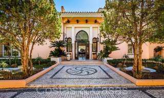 Andalusian villa for sale right on the beach, on the New Golden Mile between Marbella and Estepona 66310 