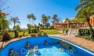 Andalusian villa for sale right on the beach, on the New Golden Mile between Marbella and Estepona 66319 