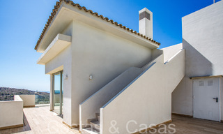 Ready to move in, brand new 3 bedroom penthouse for sale with sea views in a gated resort in Benahavis - Marbella 66228 