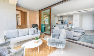 Ready to move in, luxury apartment for sale in a prestigious golf resort in the hills of Marbella - Benahavis 66475 