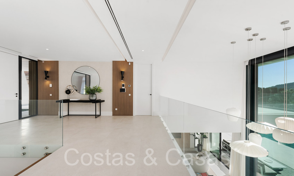 New, architectural villa for sale in a secure urbanization in Marbella - Benahavis 66523