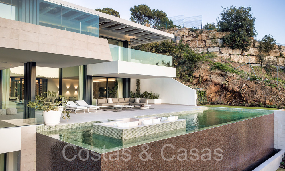 New, architectural villa for sale in a secure urbanization in Marbella - Benahavis 66529