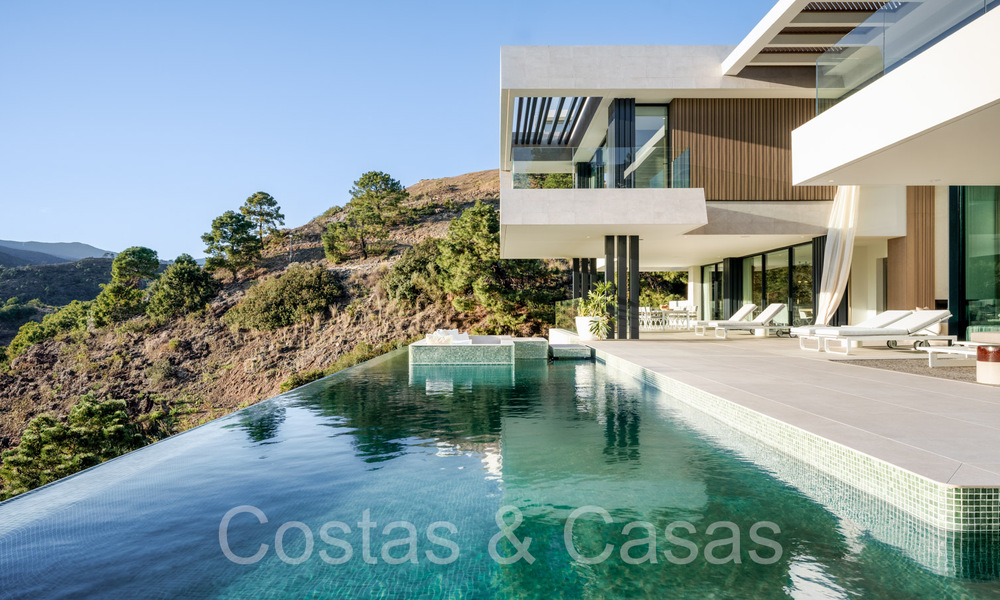 New, architectural villa for sale in a secure urbanization in Marbella - Benahavis 66531