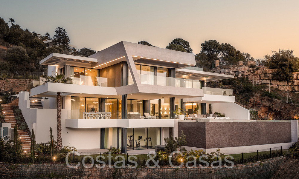 New, architectural villa for sale in a secure urbanization in Marbella - Benahavis 66533